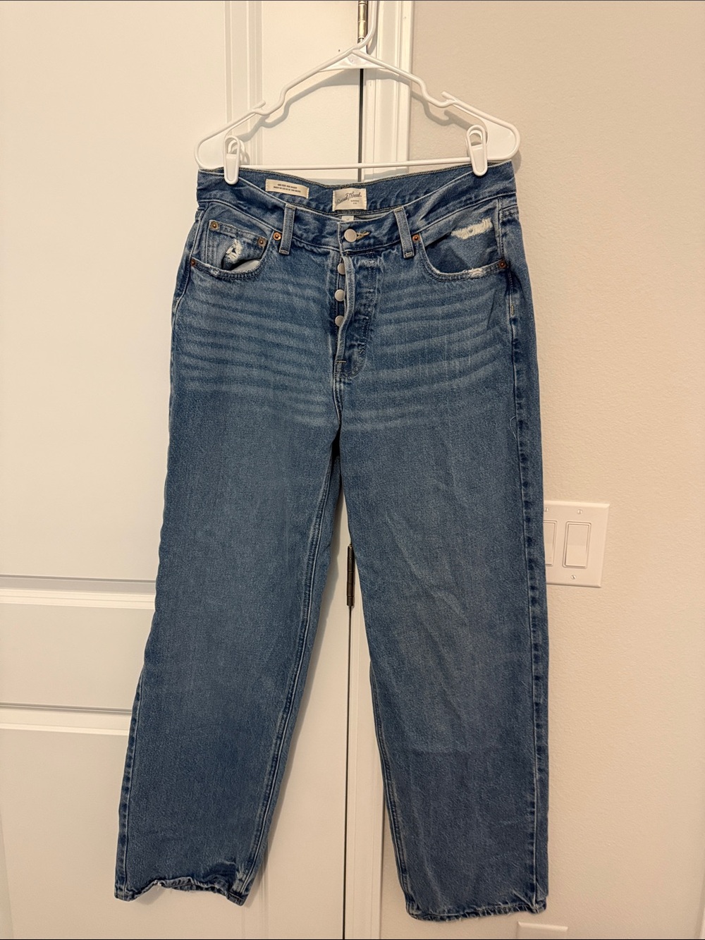 Classic High-Rise Wide Leg Jeans